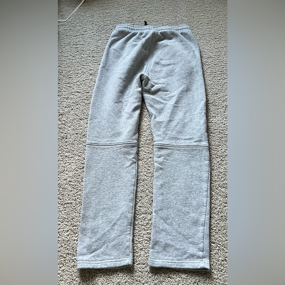 Puma Joggers - Picture 4 of 8
